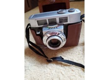 Kodak Motormatic 35 Camera