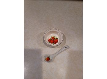 Strawberry Ramekin