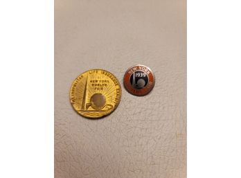 1939 Worlds Fair Pin And Commemorative Coin