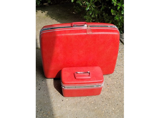 3pc Samsonite Red Hard Shell Luggage  - Beautiful Condition