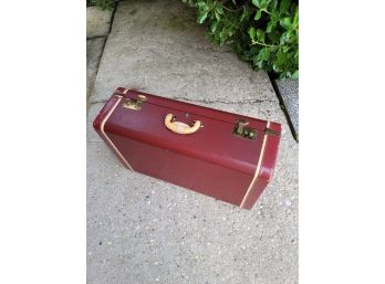 Air Ace Vintage Suitcase With Keys