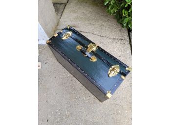 Vacationer Trunk Suitcase - Vintage