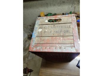 Evans Amityville Dairy Crate 1/2 Gallons
