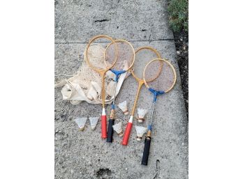 Antique Badminton Rackets Net And Real Feather Shuttlecocks