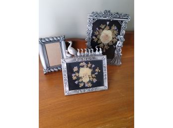 Set Of 3 Frames Some Dried Flowers