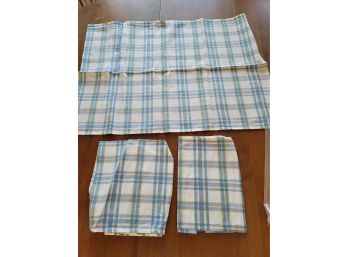 3 Brand New Vintage 1970s Tea Towels