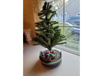 Battery Operated Christmas Tree With Circling Train - Untested
