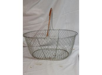 Large Wire Basket With Handles