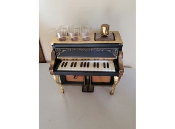 Musical Piano Bar Set - Plays Tea For Two - Works Great