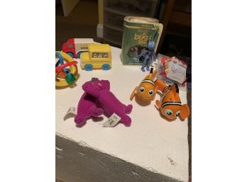 McDonalds Happy Meal Toys Bugs Life Nemo Baby Otters