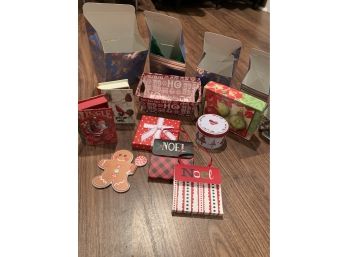 Lot Of Holiday Wrapping Items