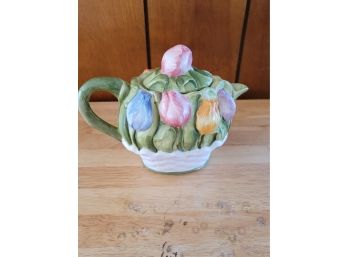 Tulip Tea Pot