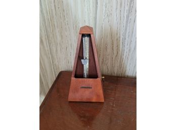 Working Metronome Missing Cover
