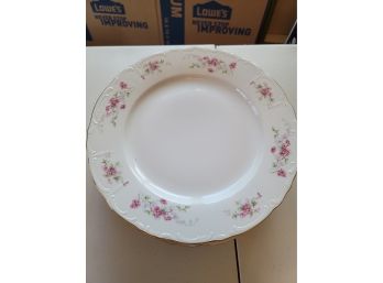 Bohemian China- Antoinette  - Dinner Plates - 5 In All