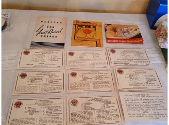 Vintage Mini Cookbooks, Recipe Cards And Cocktail Book