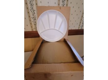 6 - 9' Plates In Box