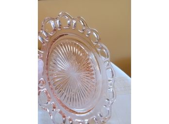 8.25' Pink Lace Edge Plate