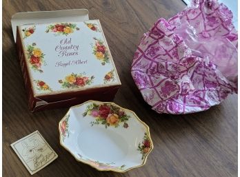 6' Old Country Roses Dish By Royal Albert