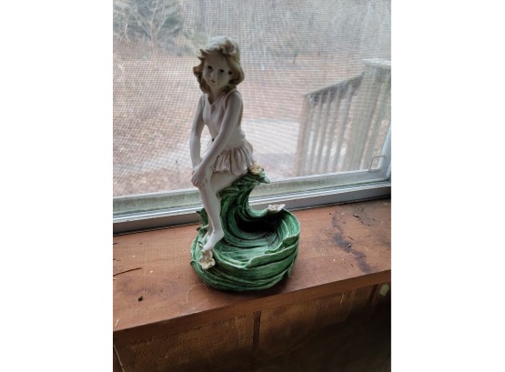 Garden Statue- Some Damage - See Pics