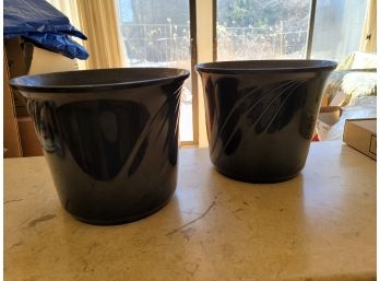 Pair Of Black Ceramic Planters 9.5' X 11.5'