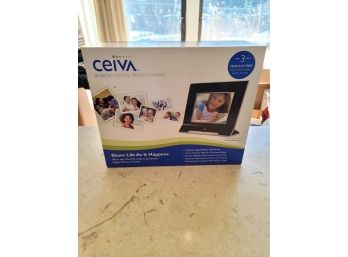 8' Digital Ceiva Photo Frame - New - Sealed In Box
