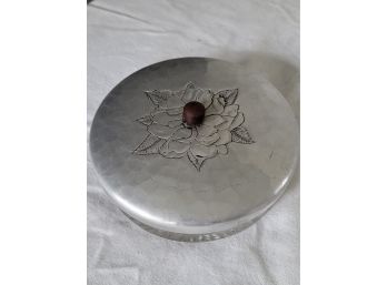 Farberware Aluminum Lid Glass Bottom Covered Dish