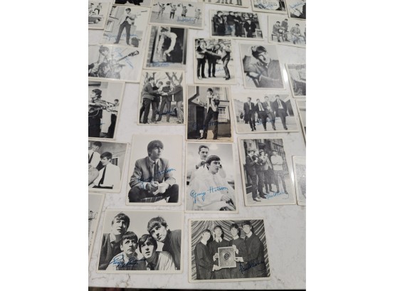 Beatles - 1964 1st Series Complete Set T.C.G. Topps Chewing Gum Cards #1-60 - Lot #1