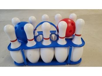 Large Outdoor Bowling Set & Carrier