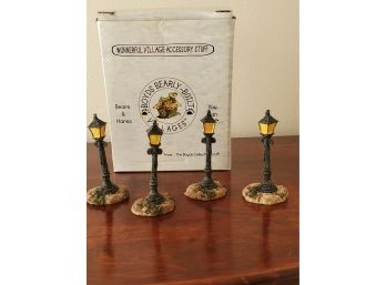 Boyd's Bears - Town Gas & Electric Light Posts