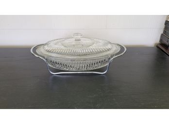 Clear Covered Casserole With Holder