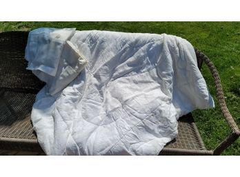 Full Sized White Bedspread And 2 Pillow Cases