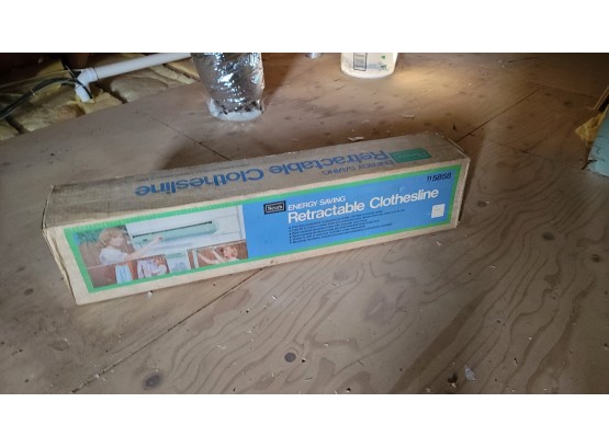 Energy Saving Retractable Clothes Line Sealed Box