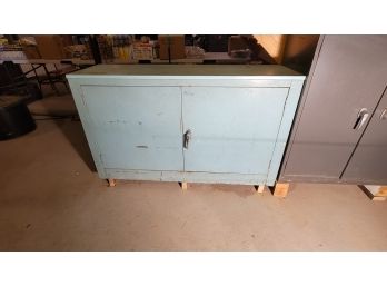 52' W X 30.5' H X 16' H Blue Metal Cabinet