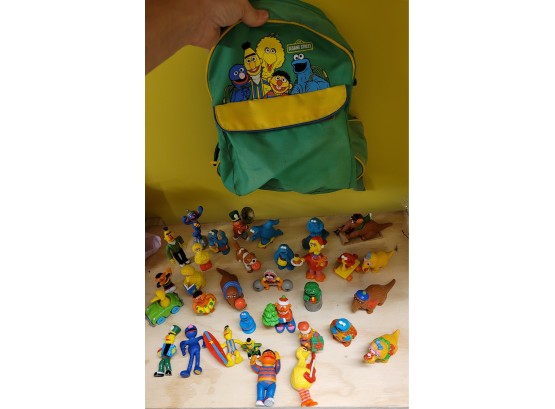 Large Lot Of 1980s Sesame Street Figures And Small Backpack
