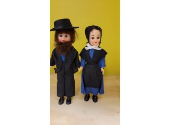 Amish Couple Dolls