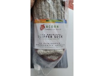 New In Bag- Unisex Acorn Slipper Socks- Size Small