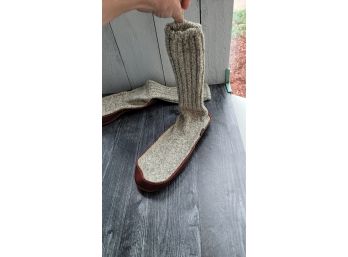 Brand New Acorn Men's 10.5 - 11.5 Slipper Socks