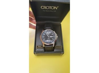 Croton Watch - Has Cracked Crystal