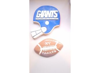 7' Giants Football & 7x8 Helmet - Plaster