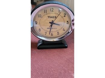 Working Timex Clock W/indigo Night Light