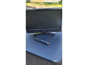 Working 19' Insignia LCD Color TV & DVD Video Player Model - NS-LDVD19Q-10A