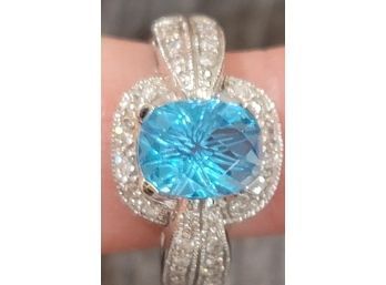 14k Blue Topaz & Diamond Size 7 Ring - 5.1g - C