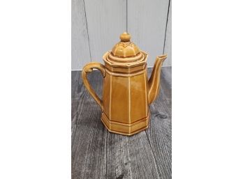 Stonecraft By Royal Sealy Teapot - 8'