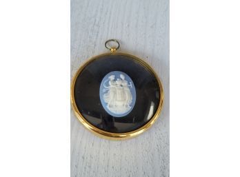 England - Peter Bates Miniature World Hanging- Water Maidens In Cameo - 3'