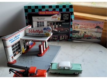 Ertl Collectibles Wally's Service Station