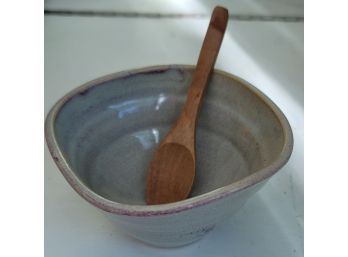 Pottery Bowl W/wooden Spoon - 4.25'