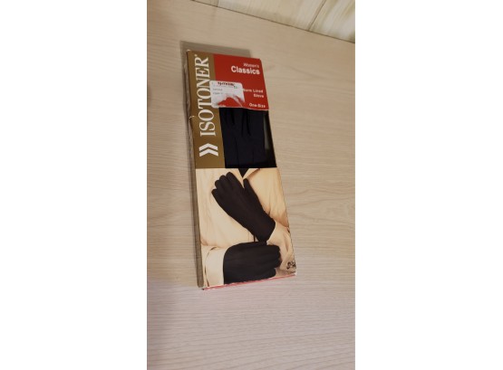 Isotoner Gloves - New