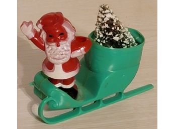 Rosbro Santa On Sleigh - Has Broken Rung