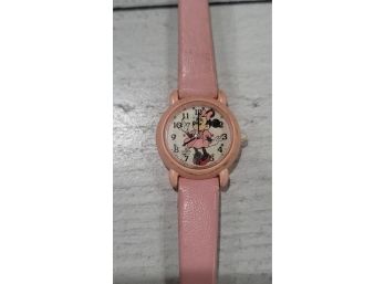 1980s Looks Minnie Mouse Watch