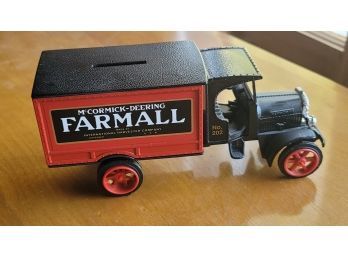 Ertl Kenworth Farmall Truck Bank